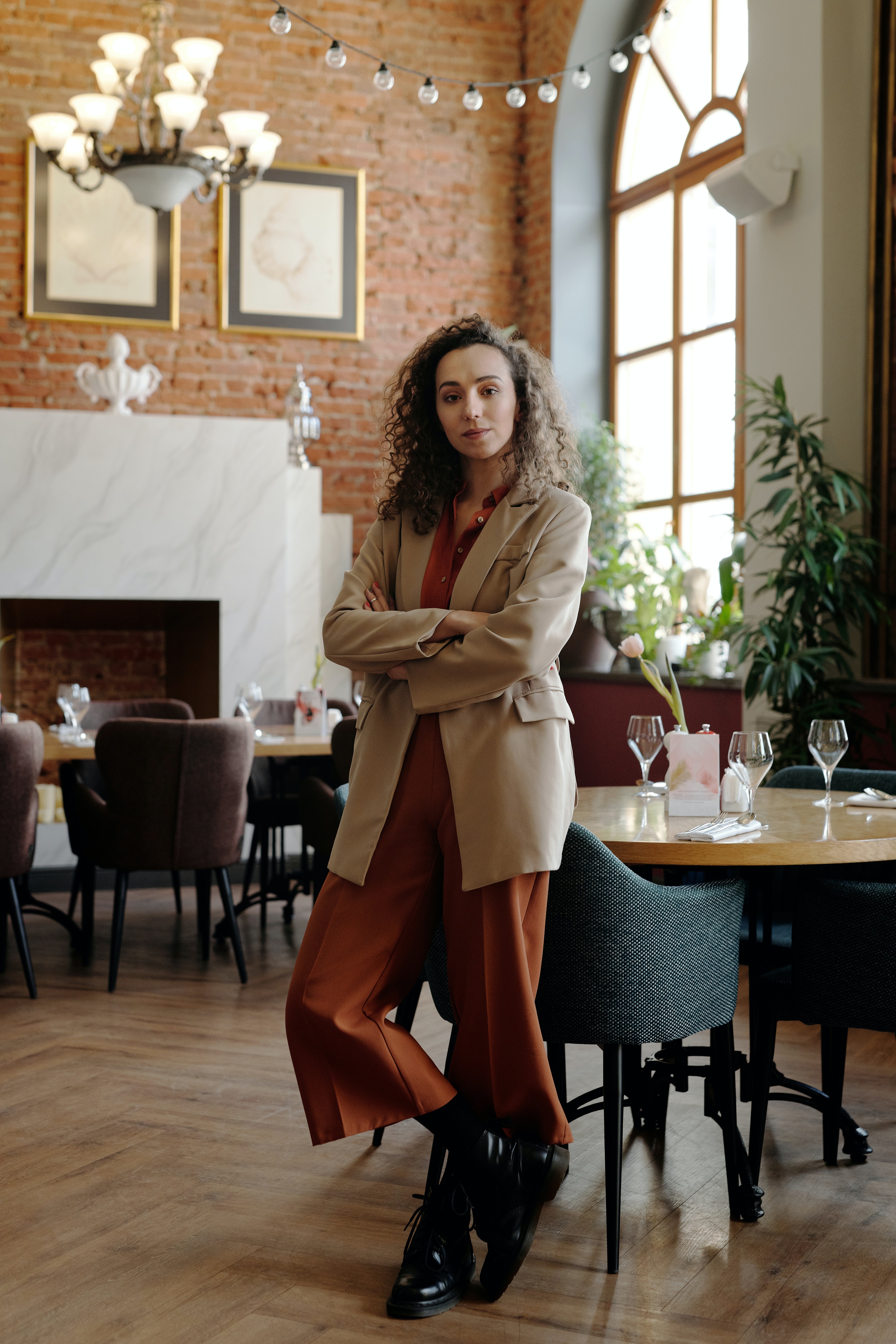 pexels-edmond-dantès-4342407